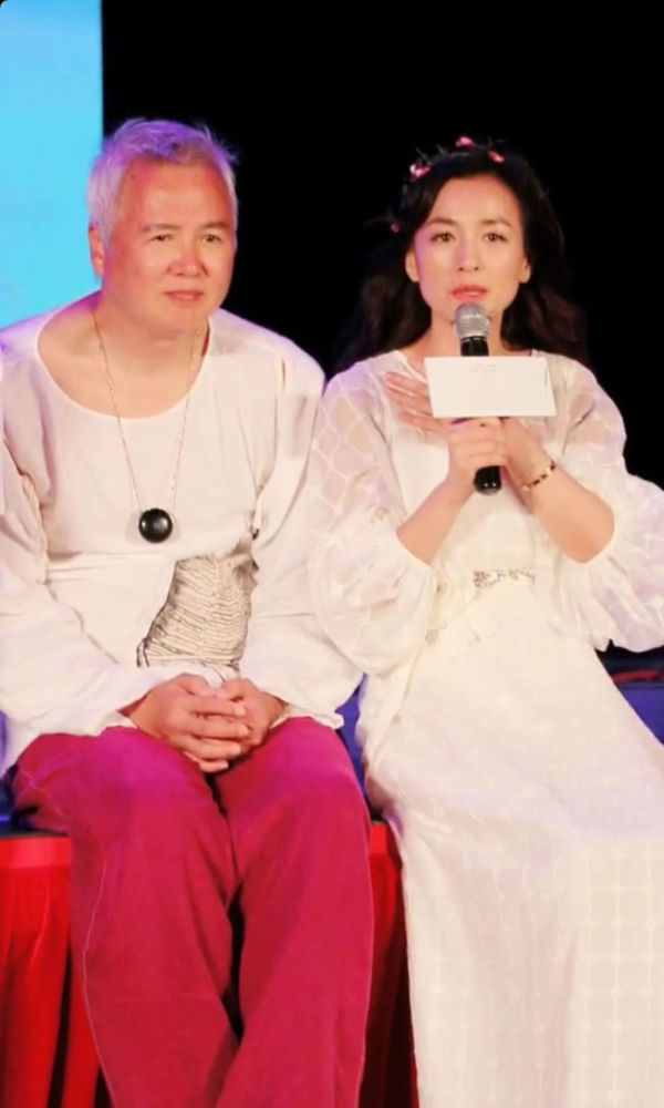 小姐姐|张庭:我一天只花10块钱T恤十几块!网友:一天一个燕窝咋够吃?