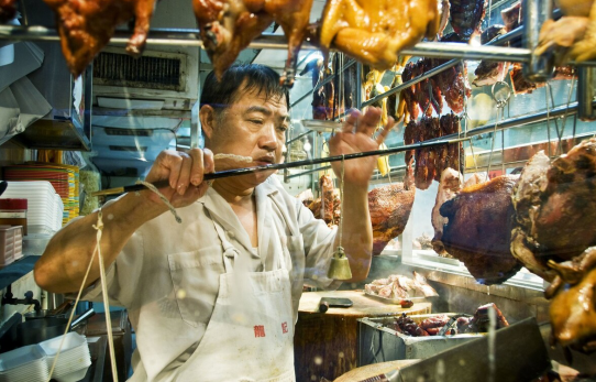 勇哥聊养生|男子前年查出早期肝硬化，如今肝脏已变“软”，医生：做法值得学习