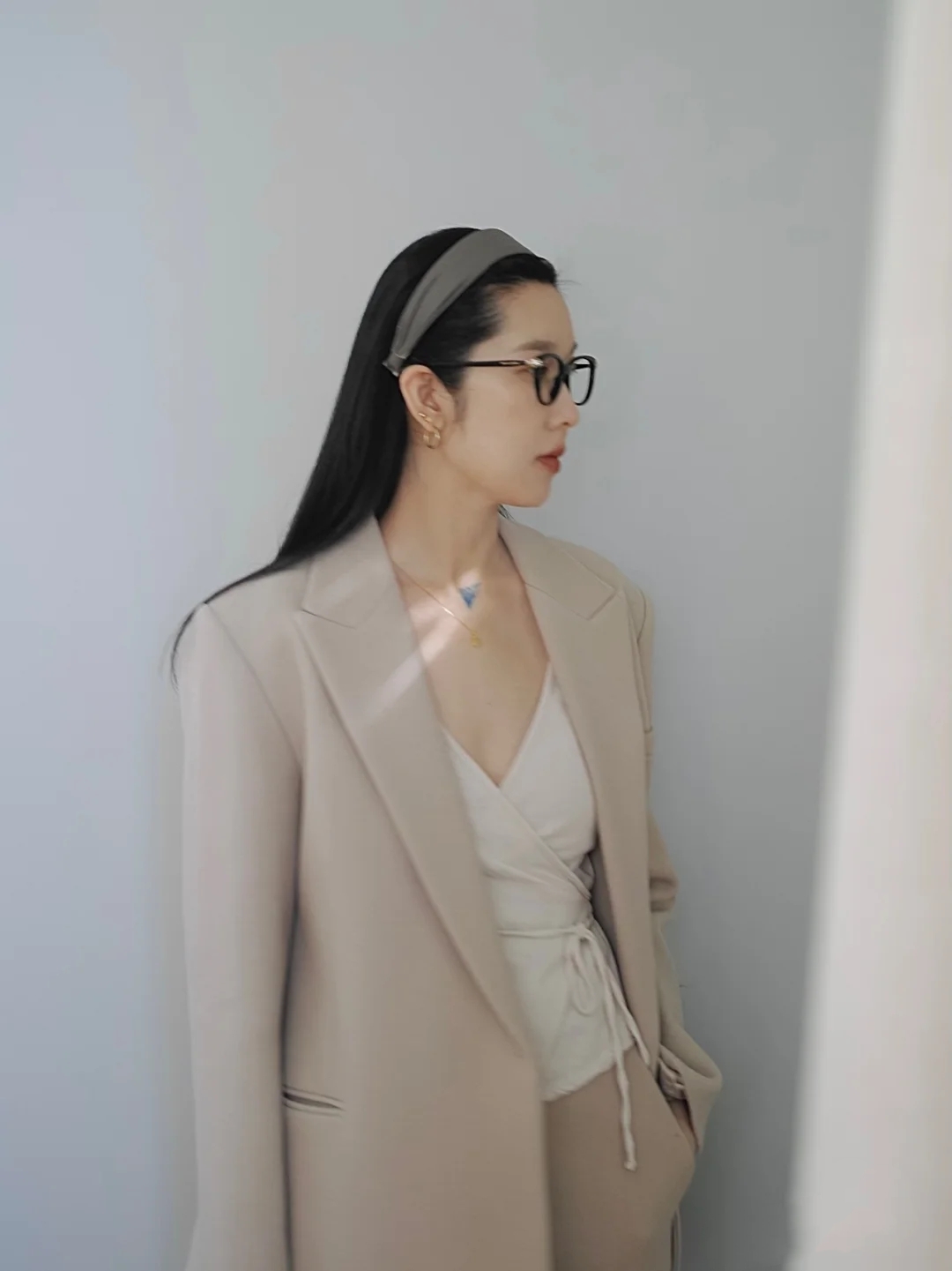 27君|西装加短裤，有点突兀！