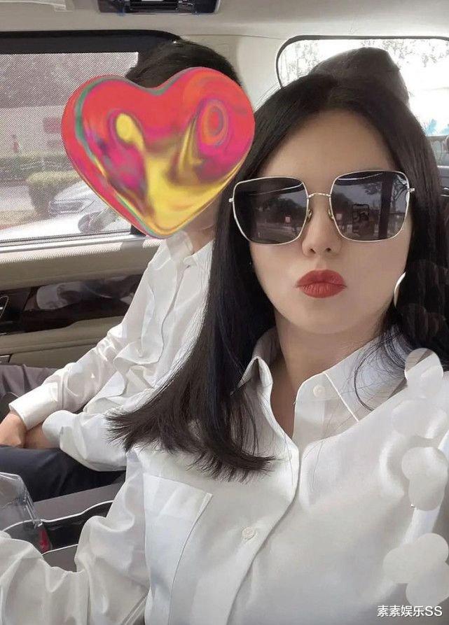 谭松韵|李湘新恋情进展顺利,和神秘男再一次入住酒店,感情已经升级