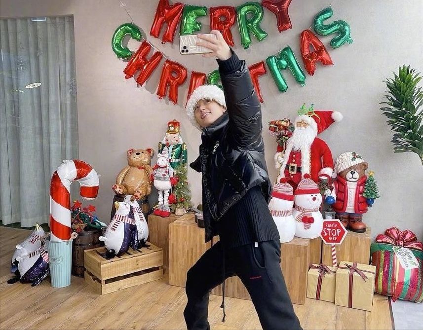 杨紫|《幸福》剧组重聚，韩孝周朴炯植再同框，男方瘦了好多