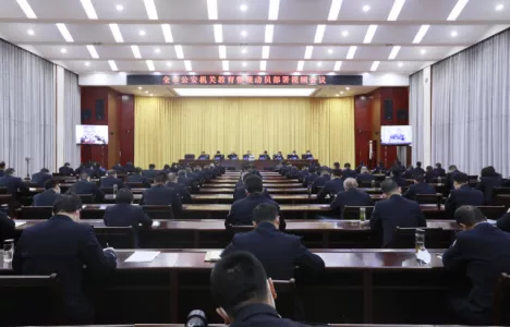 孝感公安 倾注全力办实事！孝感公安义不容辞！