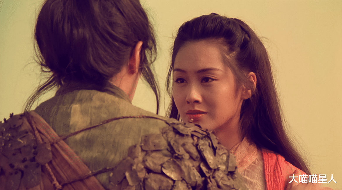 影视解说|“电影不需要观众看懂！”《导演请指教》郝蕾怒怼影评人