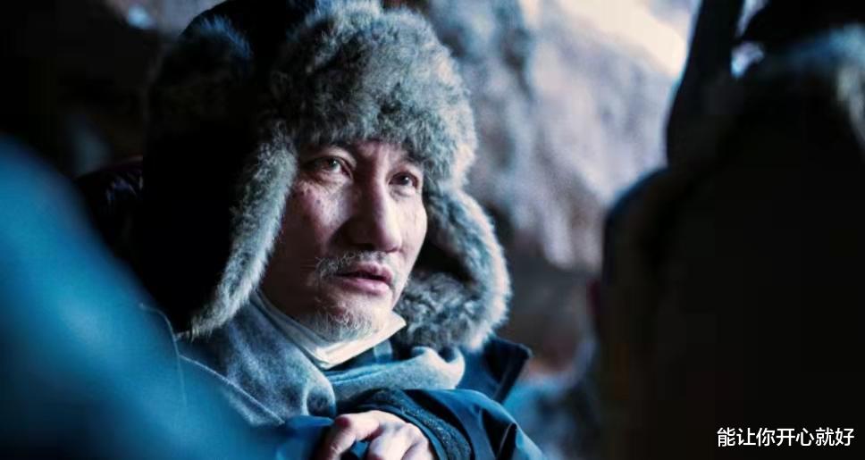 影视解说|电影《长津湖》票房突破56亿，超越吴京《战狼2》仅差0.94亿