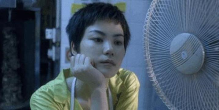 包贝尔|26年前得不到王菲，26年后就去撩她女儿！网友：通“吃”两代明星