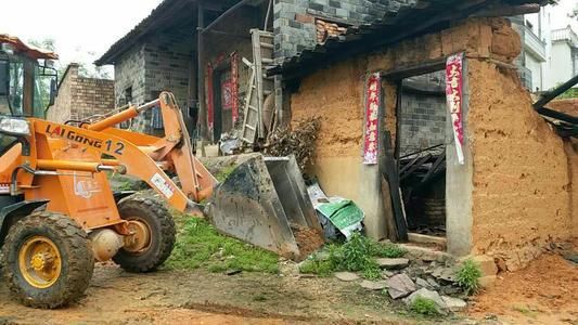 |农村自建房需谨慎，不符合规定将被强拆，这四种违规不容忽视！