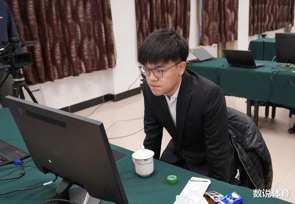 柯洁|柯洁被韩国队逼得没退路！中国队友都被淘汰，他能创造奇迹夺冠吗