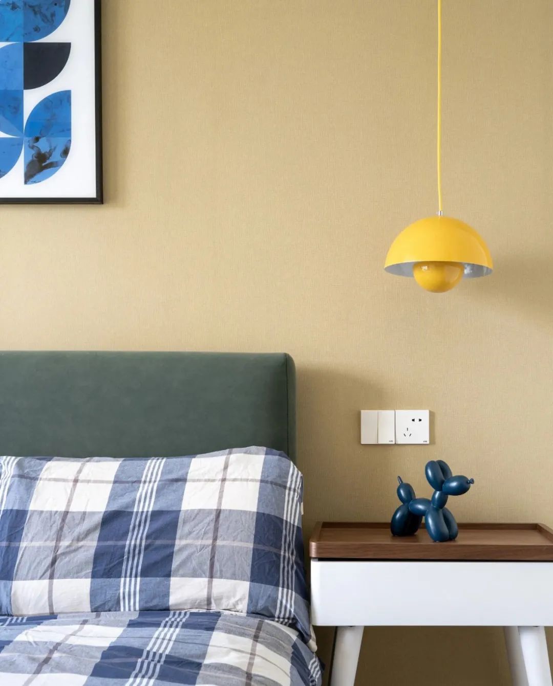 200m2轻美式之家:灰白质感+宝藏细节,满分又高能!