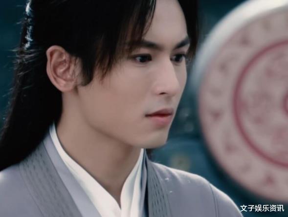 张哲瀚|觉得张哲瀚眼熟，原来是当年的“旺仔男孩”，高颜值从小就有了