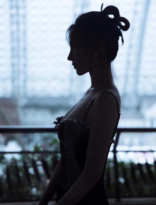 娱乐圈|当年因“身材太好”无缘国家队，转投娱乐圈的她，如今现状如何？