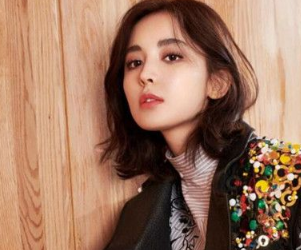 张翰|张翰白色情人节突然更博，大方告白“晒合影”，娜扎终于熬出头了