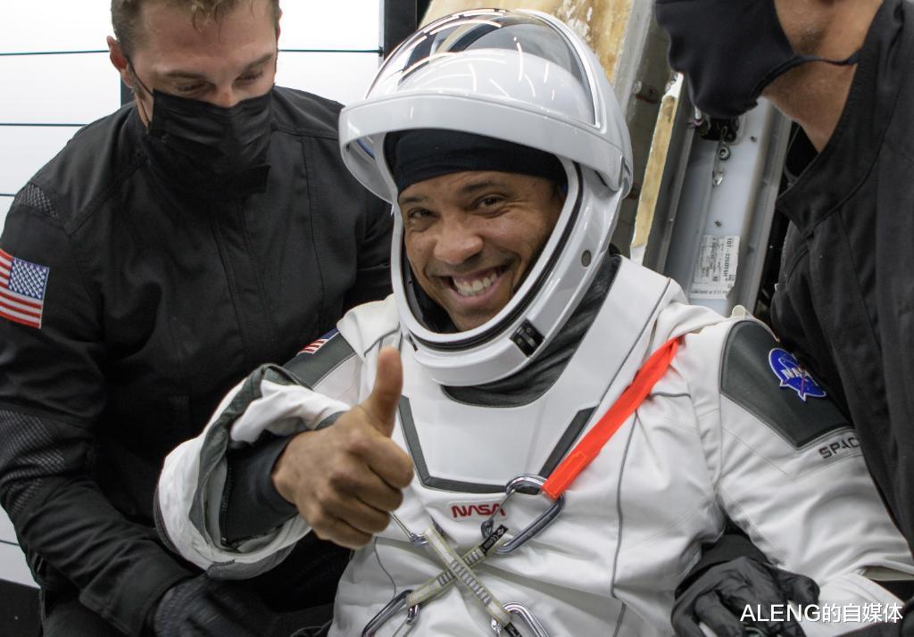 SpaceX|Crew-2任务圆满结束，4名宇航员安全返回地球