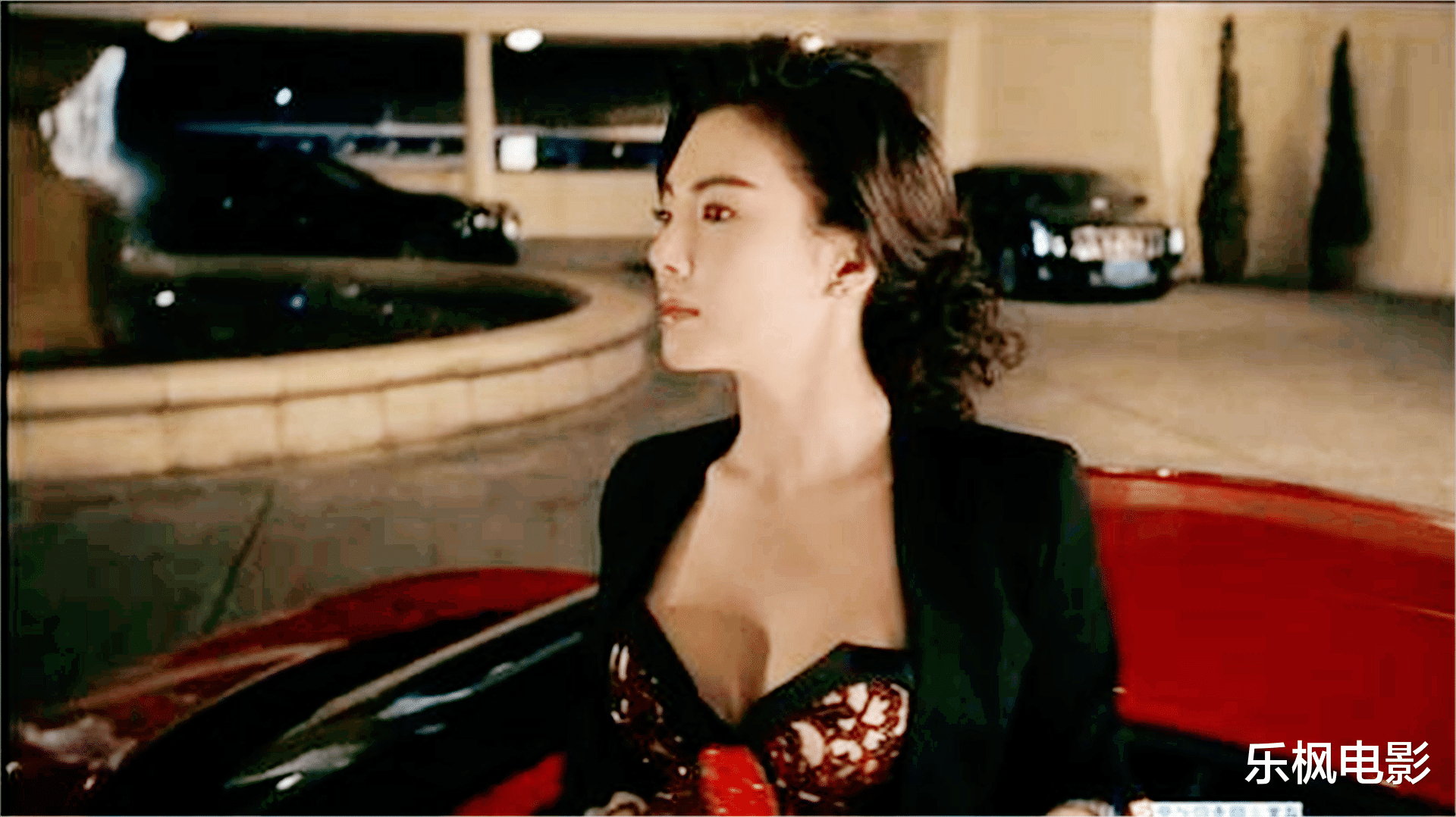 周星驰|当年她“零片酬”出演周星驰电影，只为报答“提携之恩”，却意外收到千万红包