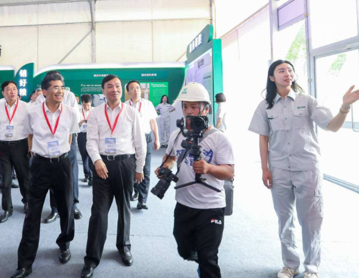 招聘|中储粮集团面向社会招聘,应往届生均可报考,大学生不要错过