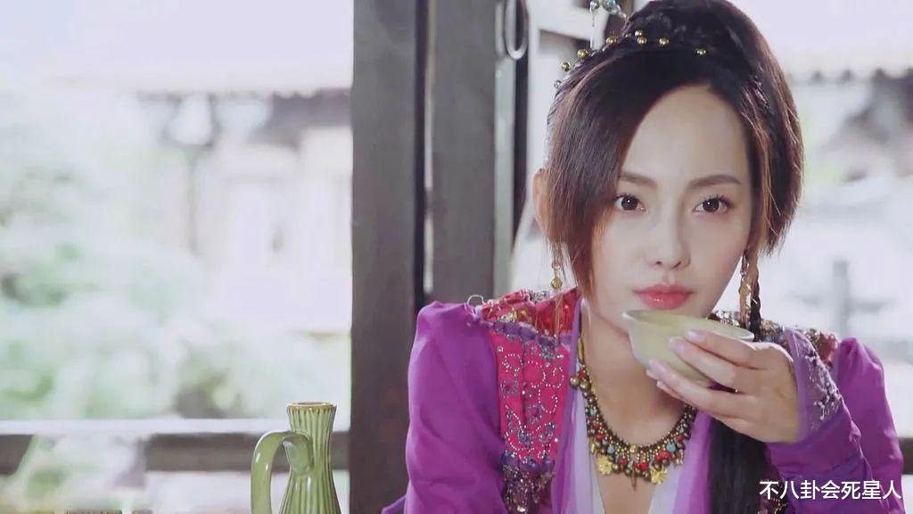 发际线|古装美人败给“发际线”？少了刘海和额饰，“天仙”颜值都救不了