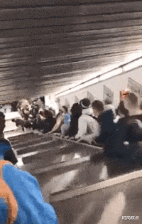 时尚炫点 “和女友谈了3年,见到她闺蜜后,才觉得爱错人了咋办?”