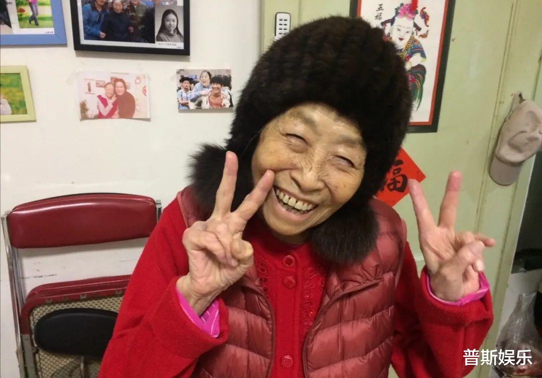 张少华|?“丑娘”张少华的艰辛过往，以及她和两个“儿子”的感人亲情