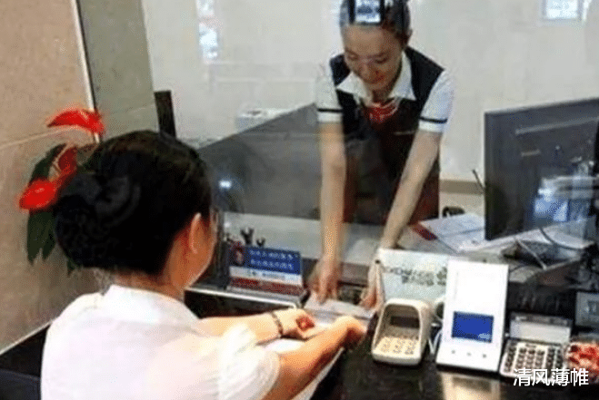 利息 3月“建设银行”存款迎来新规！10万元定存3年，利息竟然这么多