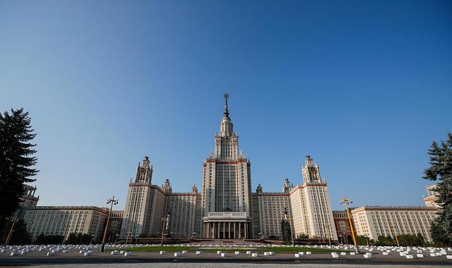 招聘|考不上本科就是智商有问题，歧视链存在于各处，别找太多其他理由