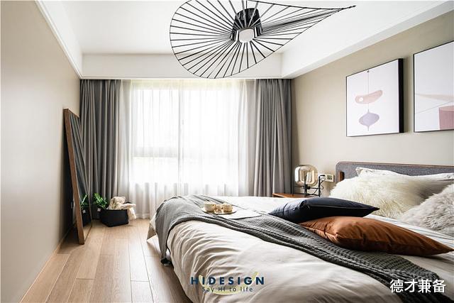 |不要再忌讳顶楼了,这家人在143㎡的顶层复式里,享受着隐居生活