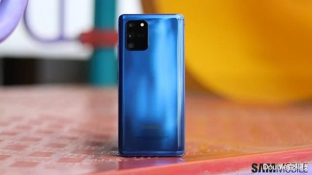VR|Galaxy S10 Lite获得2021年11月安全更新