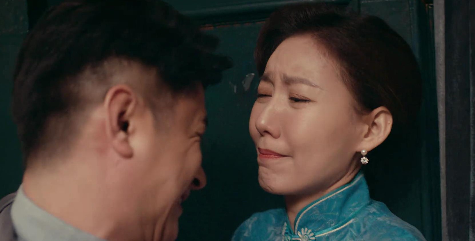 霞光|《霞光》：寡妇刘曼丽被害，比起其他特务，杨欢更让人厌恶