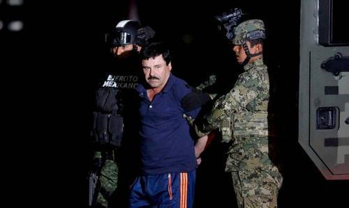 果莓妈咪说 “真正贵族运动”：男子一杆高尔夫爆掉5架战机，后来怎么样了？