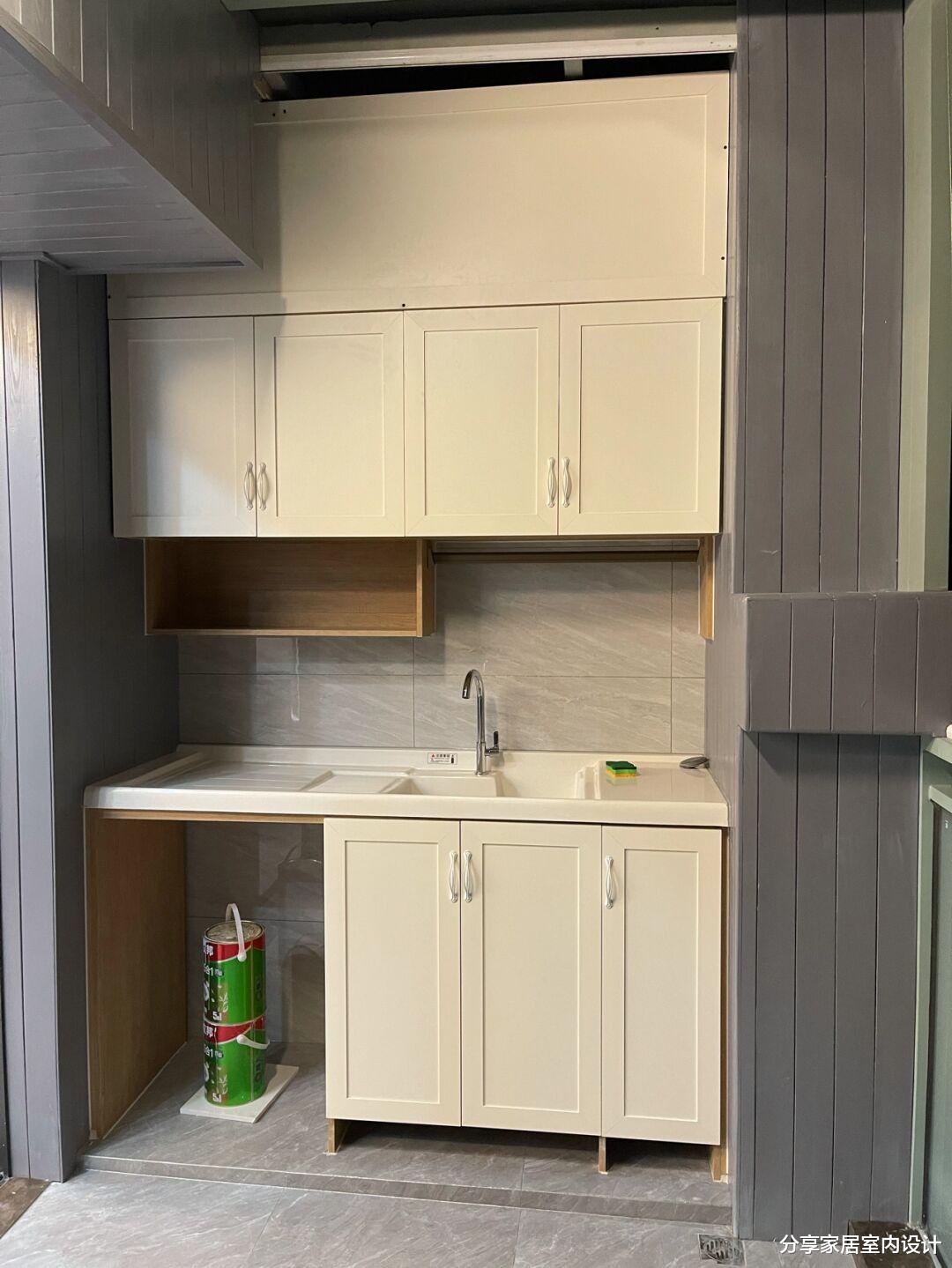 |终于装修结束,全屋简洁又漂亮,全屋定制的柜子,一家人都夸赞!