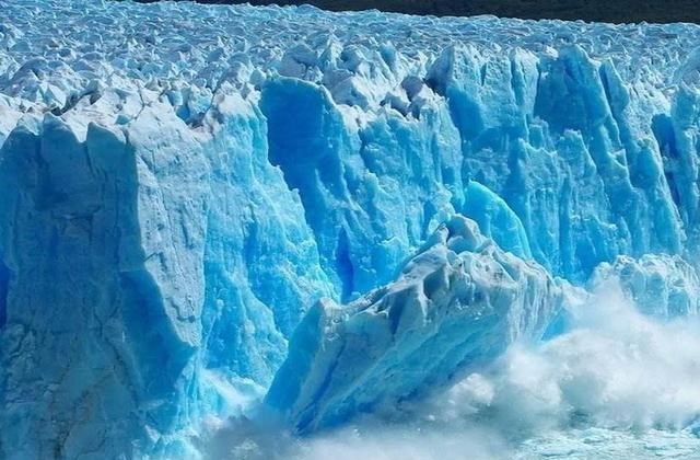  冰上漂流389天，数百名科学家带回一个噩耗：北极正默默“死去”