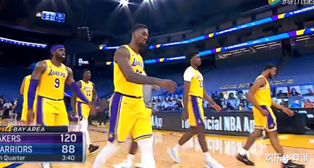 湖人队|三分球9中1!湖人大胜之夜,他却成唯一老鼠屎,佩林卡快让他走吧