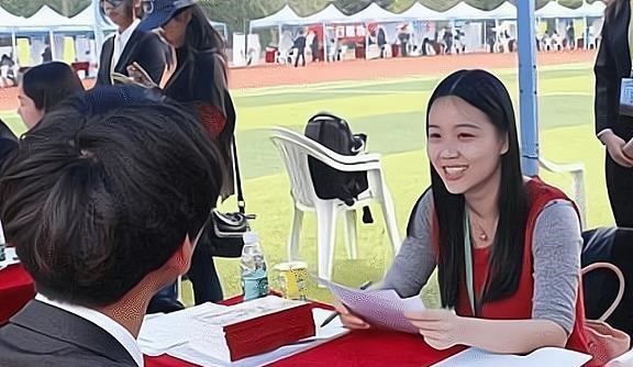 大学生|大学生考证要慎重，这些证书已被教育部取消，考了也是浪费时间