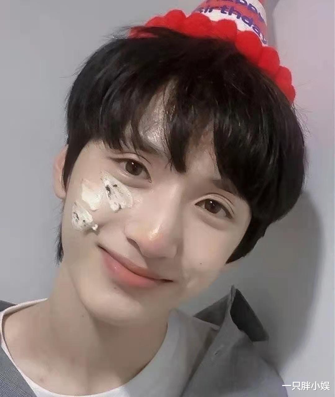 严浩翔|粉丝和严浩翔同组参加艺考，发现真人不仅长得超帅，而且身上还很香