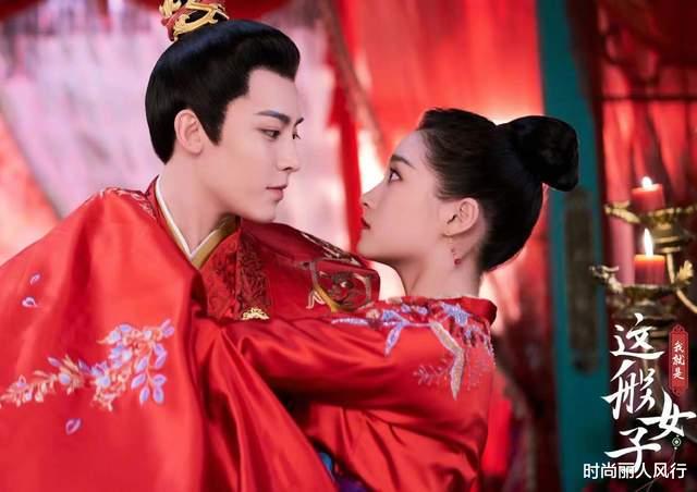 关晓彤|关晓彤“新娘”造型曝光！穿嫁衣和同年小鲜肉演夫妻，一身红太美