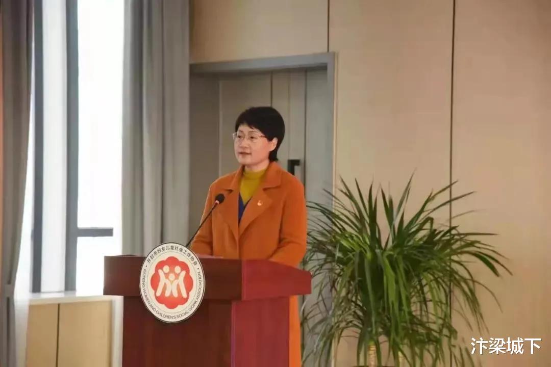 汴梁城下 汴梁关注 开封市妇联、开封市妇儿协会举行“魅力女性健康行”公益讲座