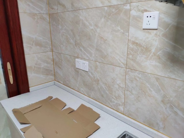 |美缝剂余料该如何清理？油性与水性的清理方式并不一样