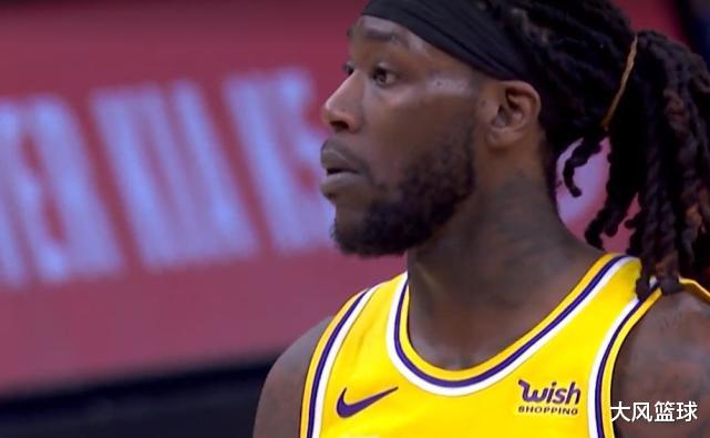 湖人队|12+5+2！湖人新援又打疯了，来到詹姆斯身边他打得确实很开心