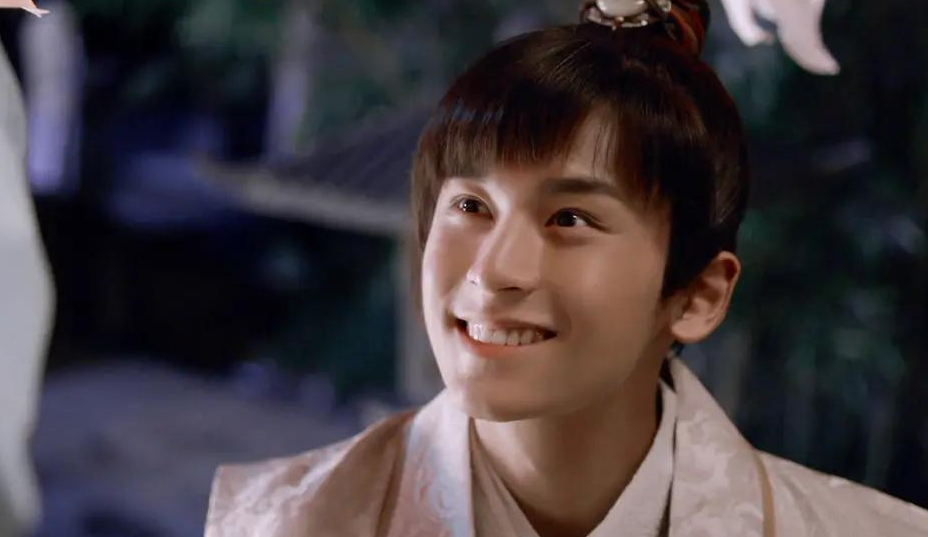 成毅|豆瓣评选四大最丑男星，王一博张哲瀚成毅上榜，最后一位争议很大