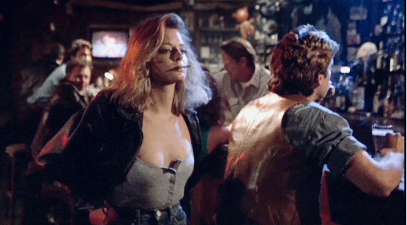 暴劫梨花|真实事件改编电影《暴劫梨花》:性感少女遭侵犯,事后一再被伤害