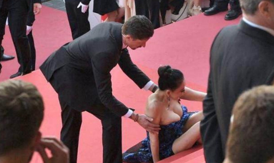 柳岩|明星最想删除的照片,包贝尔:柳岩身材那么好,我多看几眼怎么了