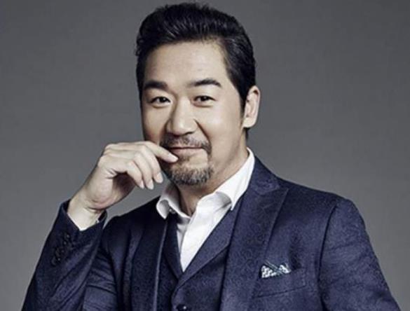 张国立|1972年，张国立和尸体同睡4晚，头发一夜掉光，66岁仍不敢回忆