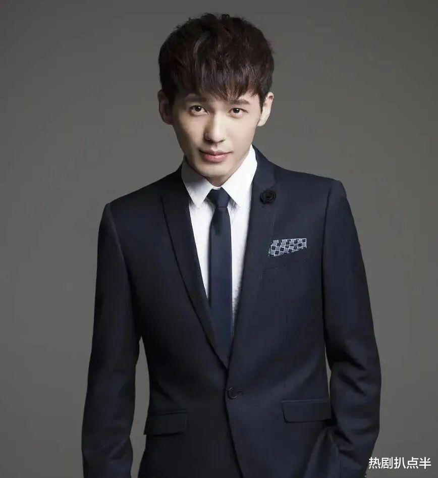 肖战|新四大小生: 肖战人气高，白宇凭演技，许凯资源多，龚俊口碑好