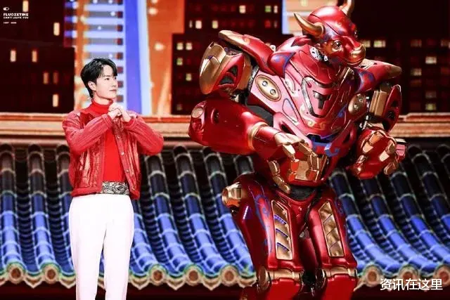 王一博|春晚下班：关晓彤被男友接走，刘德华不在北京，王一博飞奔回家