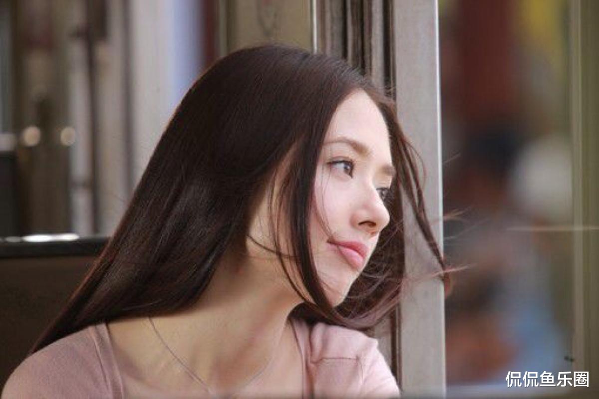 郭碧婷|37岁郭碧婷，气质温婉身材有料，满满的性感女神气质