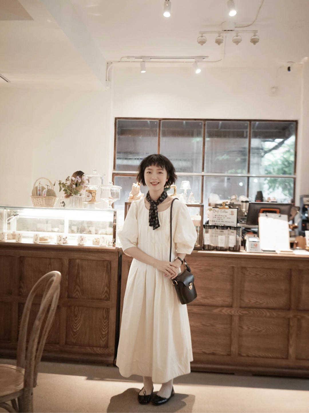 鱼司辰|胖女孩关心的显瘦穿搭，135斤也能显90斤的即视感，时髦还很精致