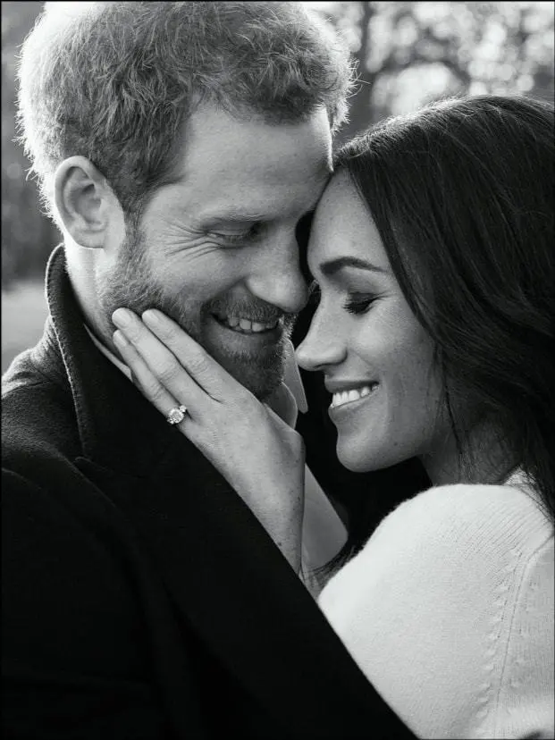 晓说时尚儿 凯特穿10年前新婚礼服更气质,却被威廉“型男”造型抢了风头!