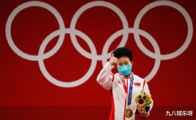 易烊千玺|优秀的人总是相互吸引,侯志慧隔空表白易烊千玺,直言:很正能量