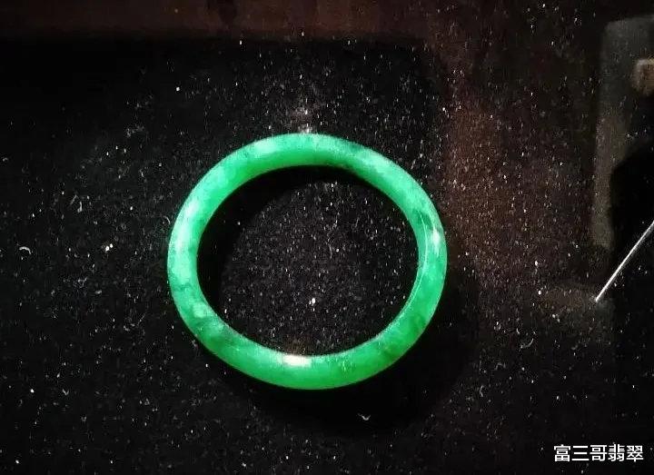 博物馆|玉赏 | 博物馆里的翡翠