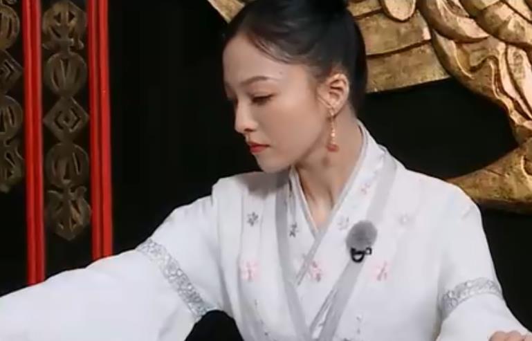 奔跑吧兄弟|《奔跑吧》情侣特辑，五位女嘉宾一个比一个美，古装扮相让人心动