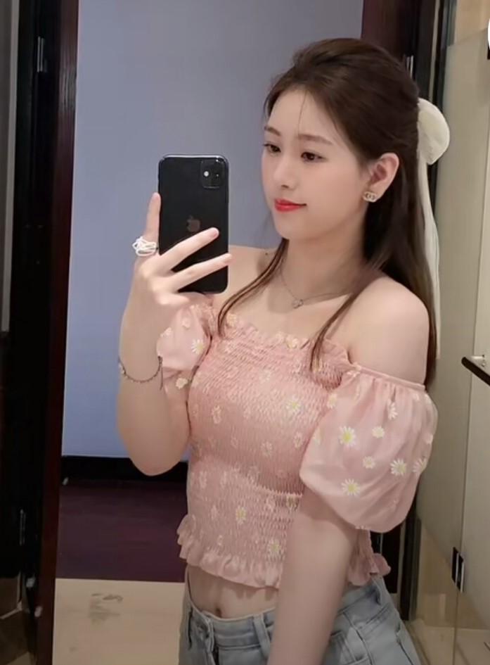 关晓彤|海王再现！百万女网红与4位男友同住一酒店，定好闹钟分别约会！