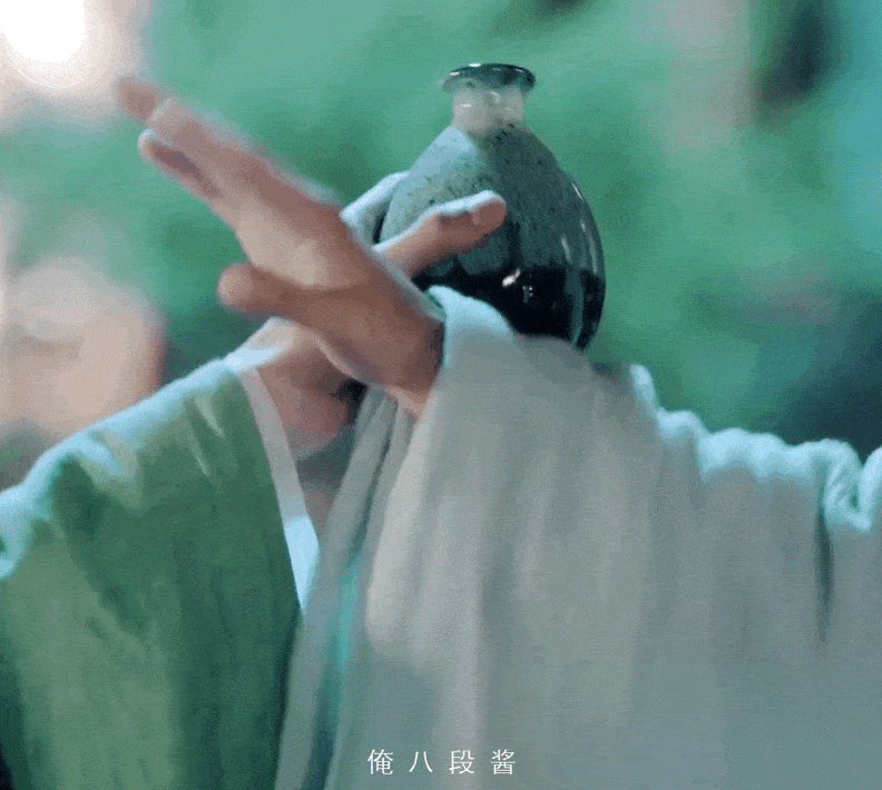 吻戏|《山河令》尺度引争议，两位男主戏太敢拍，在下架的边缘疯狂试探！